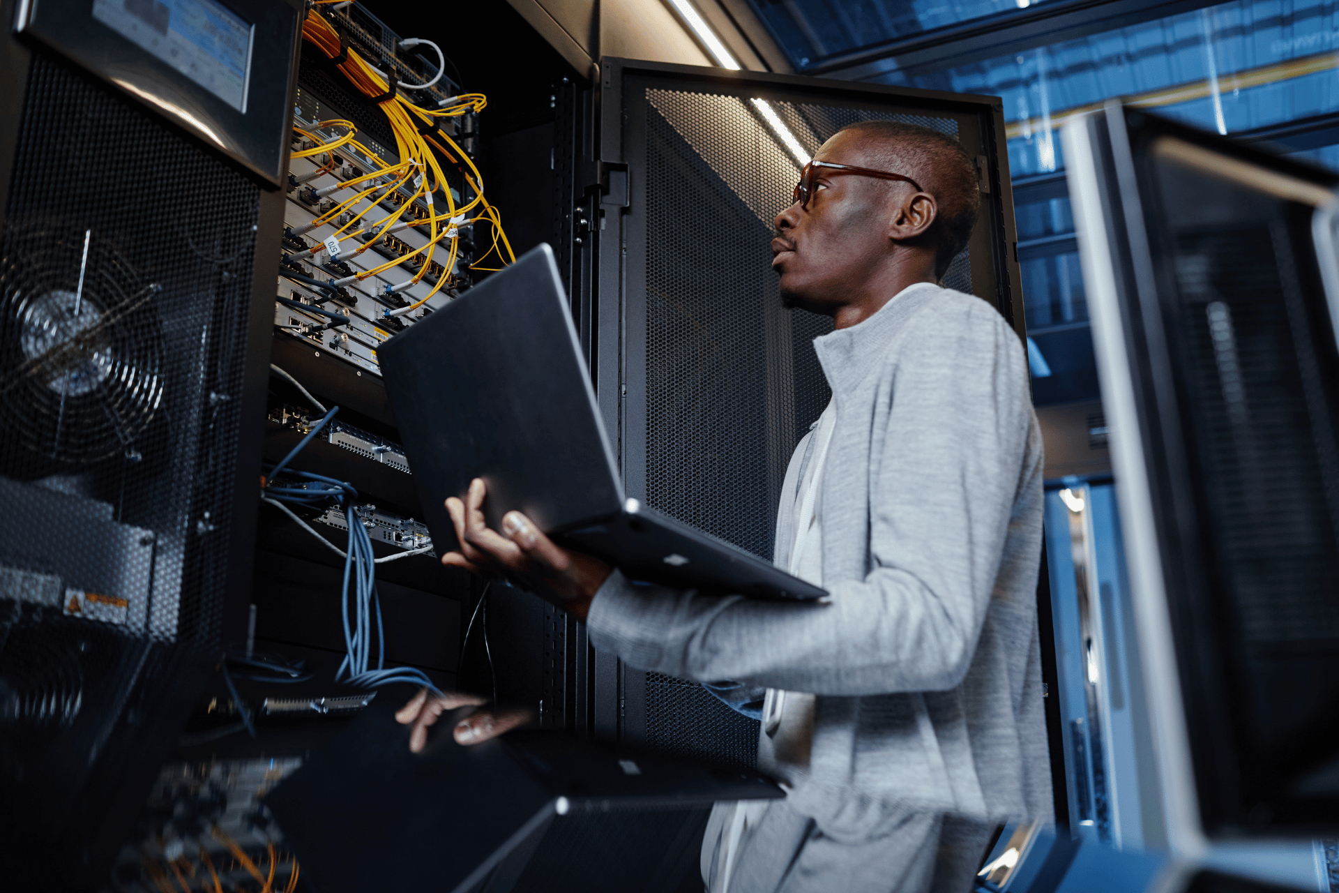 White label network services — switch VLAN Wi-Fi management for MSPs